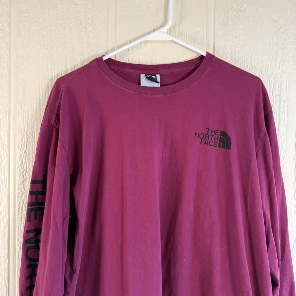 The North Face Men's Long Sleeve Tee - Burgundy